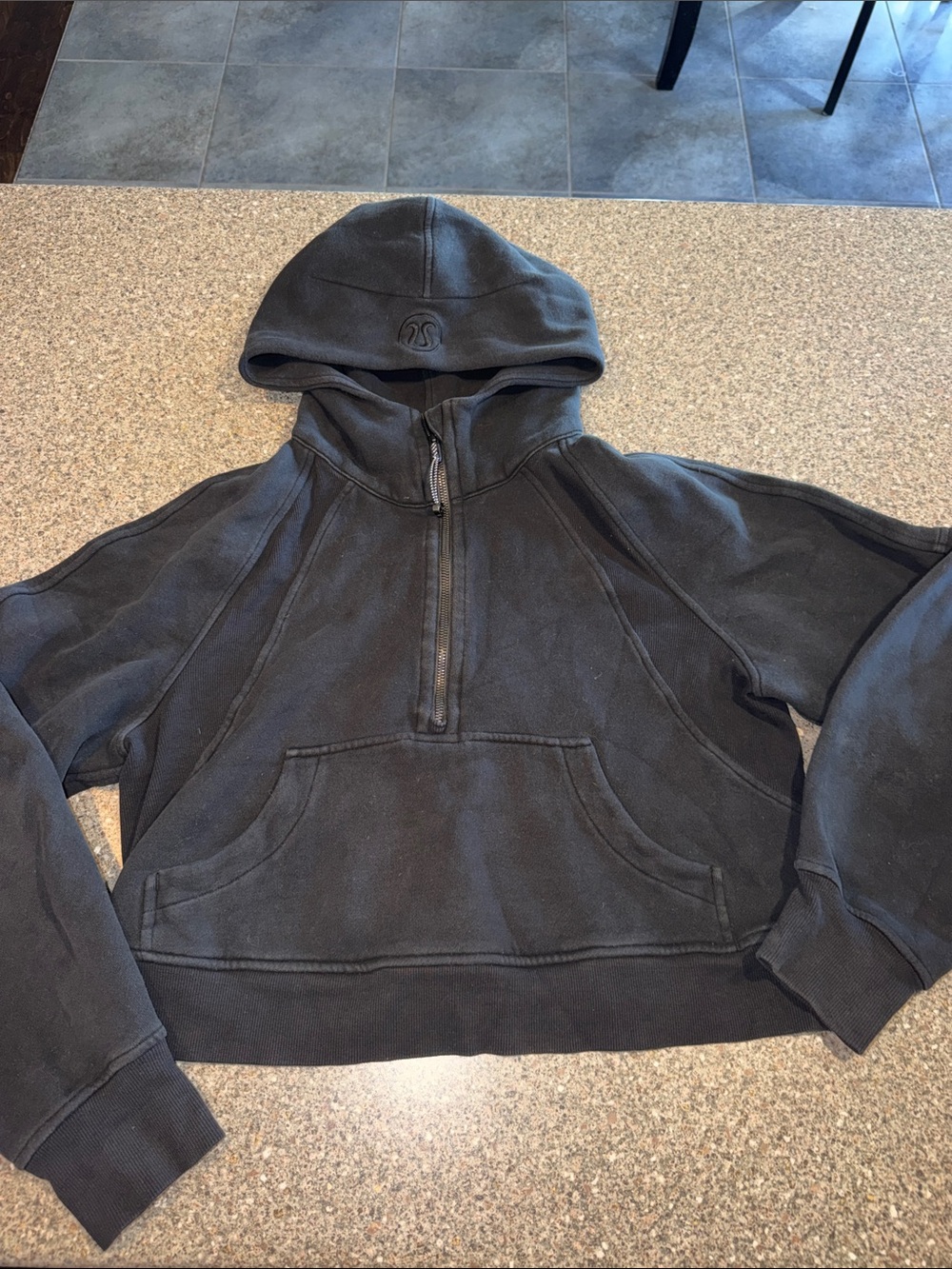 Lululemon cropped scuba sweatshirt